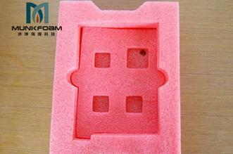 The Difference Between Anti-static Pink Foam And Black Foam